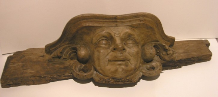 Talla de cara grutesco. . 1714-1715