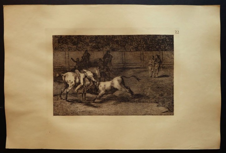 Mariano Ceballos, alias el Indio, mata el toro desde su caballo. Goya Lucientes, Francisco de - Calcografía Nacional. 1816, Séptima edición (1937). Precio: 600€