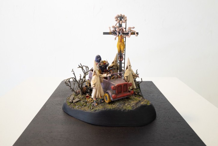 Hell Souvenir 6 (VW Crucifix). . 2018. Precio: 12.000€